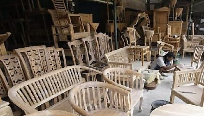 AS Usulkan Tarif 100% untuk Furnitur: Indonesia Siapkan Negosiasi dan Strategi Mitigasi