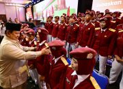 Prabowo Kaget Lihat Seragam Siswa Sekolah Rakyat: Gagah, Mirip Komcad