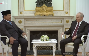 Garuda di Atas Kremlin: Menunaikan Janji Konstitusi, Merajut Damai untuk Dunia