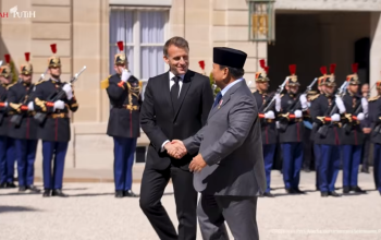 Diplomasi Presiden Prabowo di Kota Cahaya: Menjemput Mandat Konstitusi di Paris